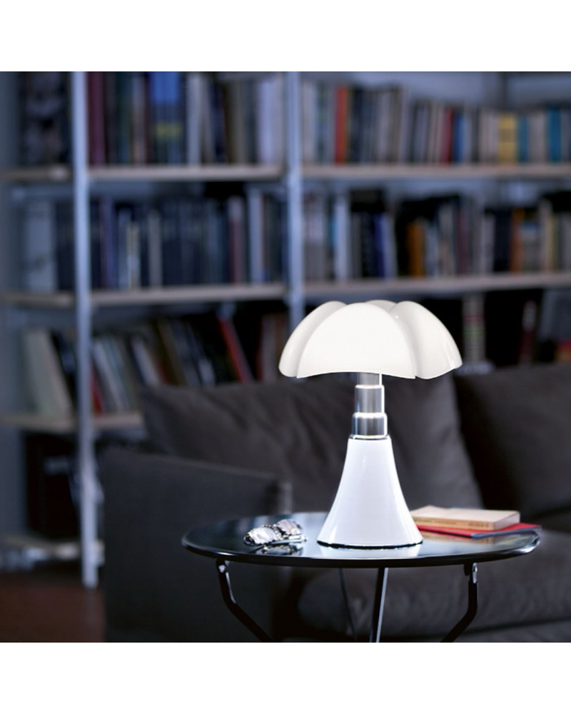 Lampe à poser MiniPipistrello | MARTINELLI LUCE | Sceneo - L'art de la lumière